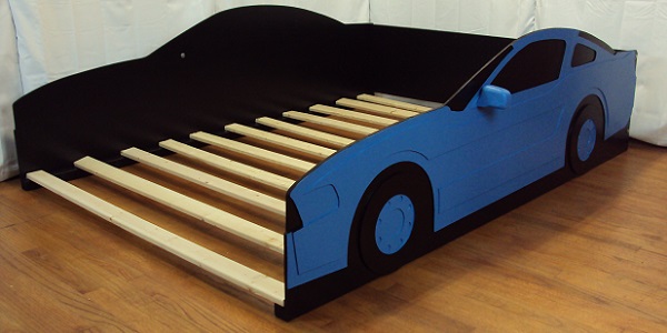 blue car bed