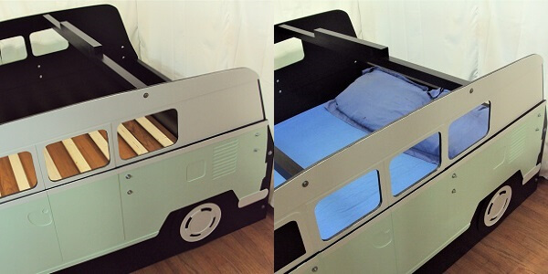 surf min-bus front three-quarter view