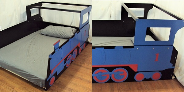 Red and blue steam engine