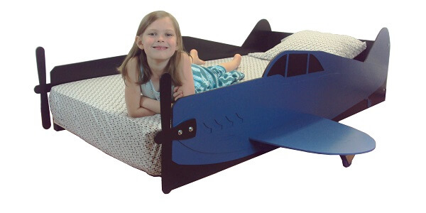 Propeller airplane bed frame