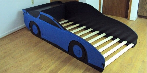 blue car front three-quarter view