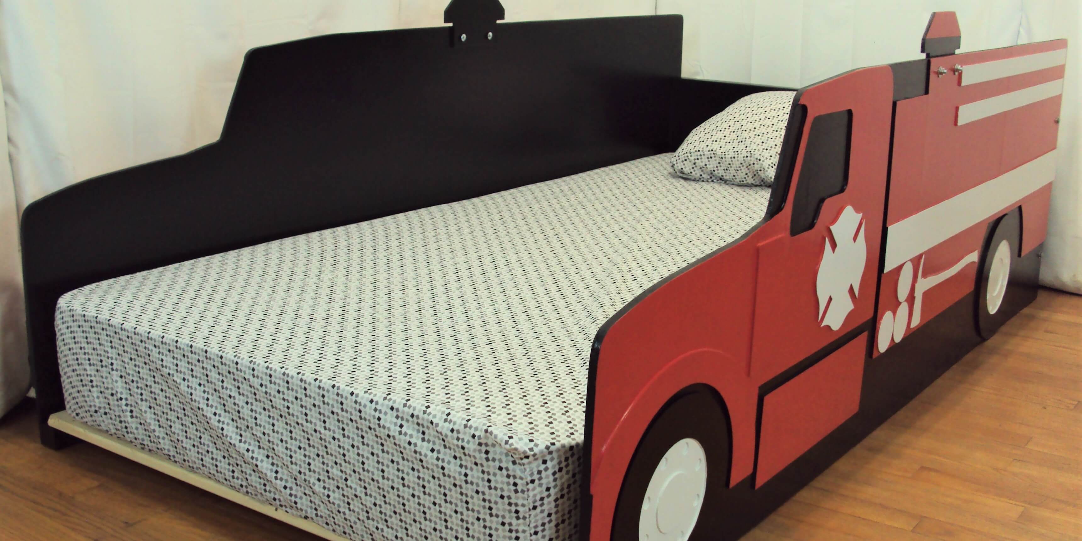 Fire engine bed with twin mattress