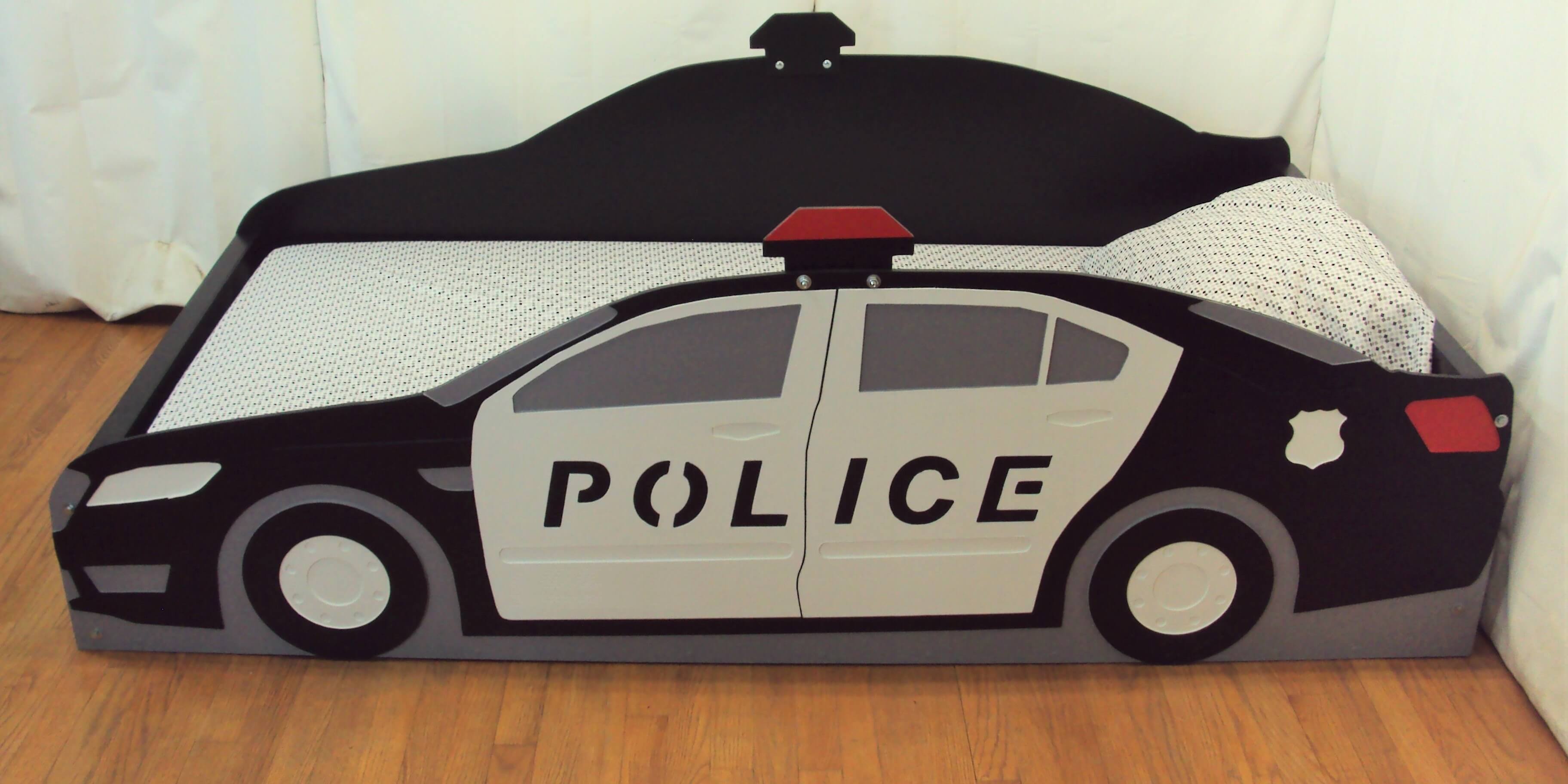 detective car side view