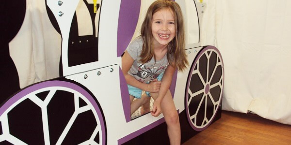 Princess carriage side entry