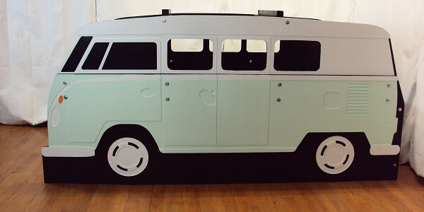 surfer bus side view