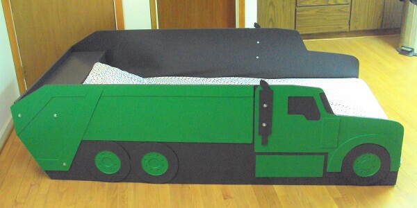 trash truck bed