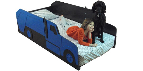 blue garbage truck bed